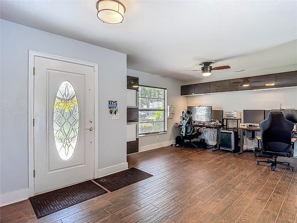 1014 Sylvia Lane Tampa FL 33613 TB8389479 image16