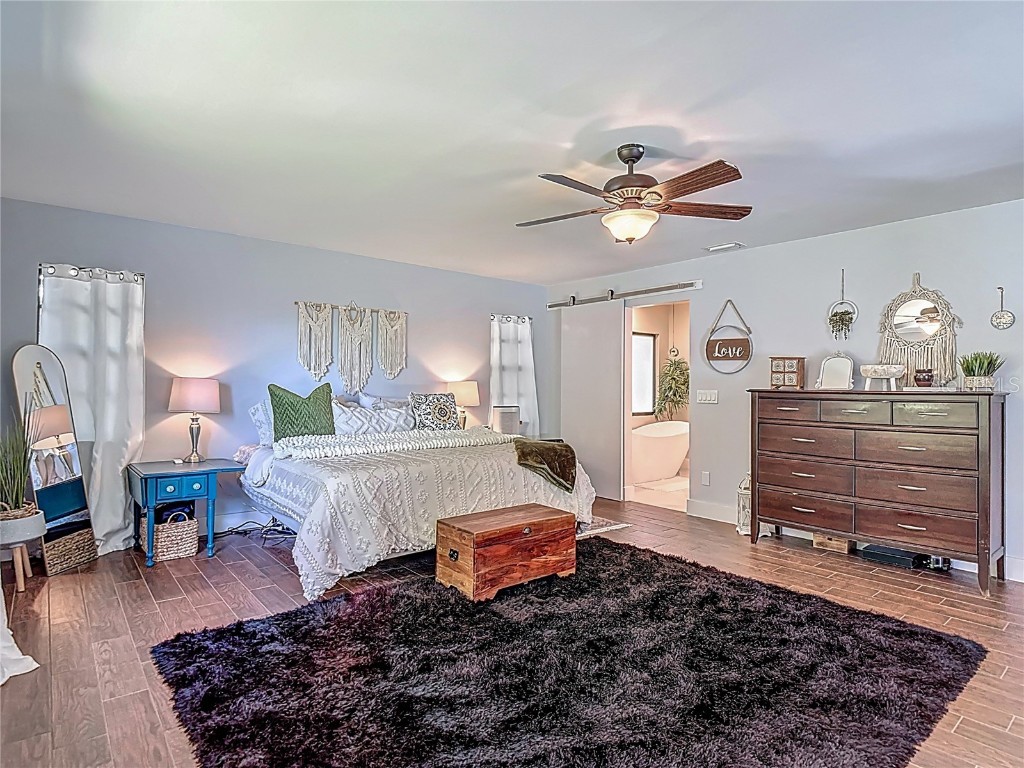 1014 Sylvia Lane Tampa FL 33613 TB8389479 image25