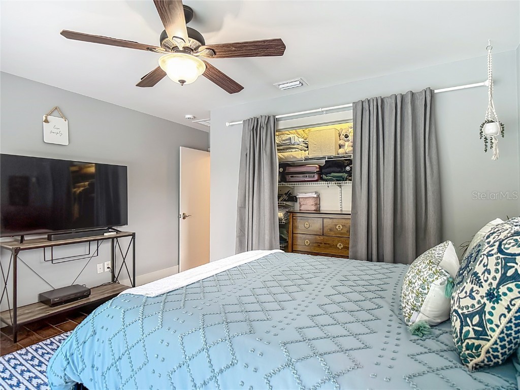 1014 Sylvia Lane Tampa FL 33613 TB8389479 image37