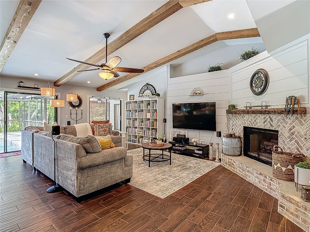 1014 Sylvia Lane Tampa FL 33613 TB8389479 image6