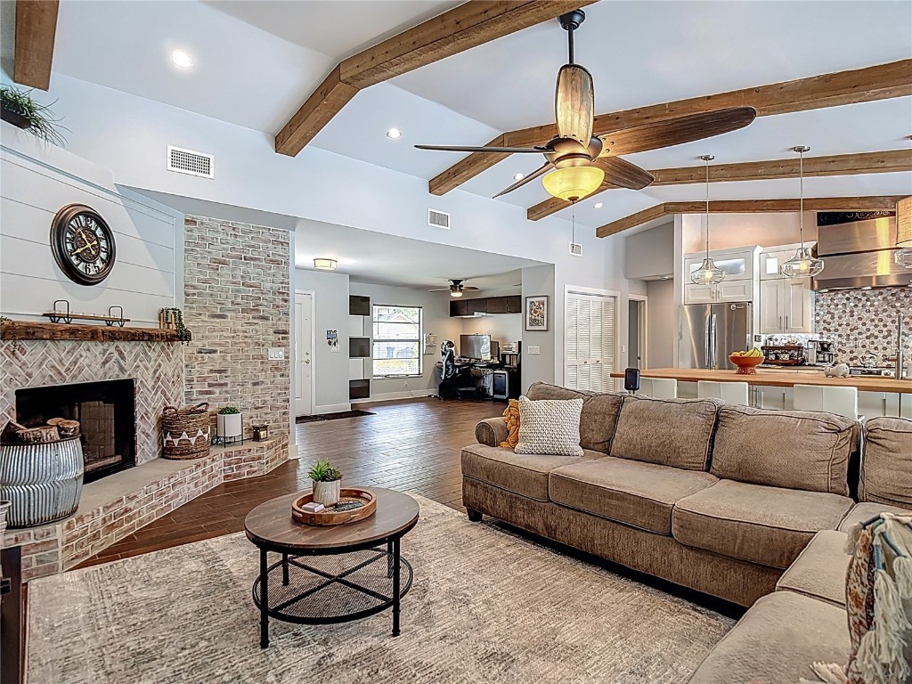 1014 Sylvia Lane Tampa FL 33613 TB8389479 image7