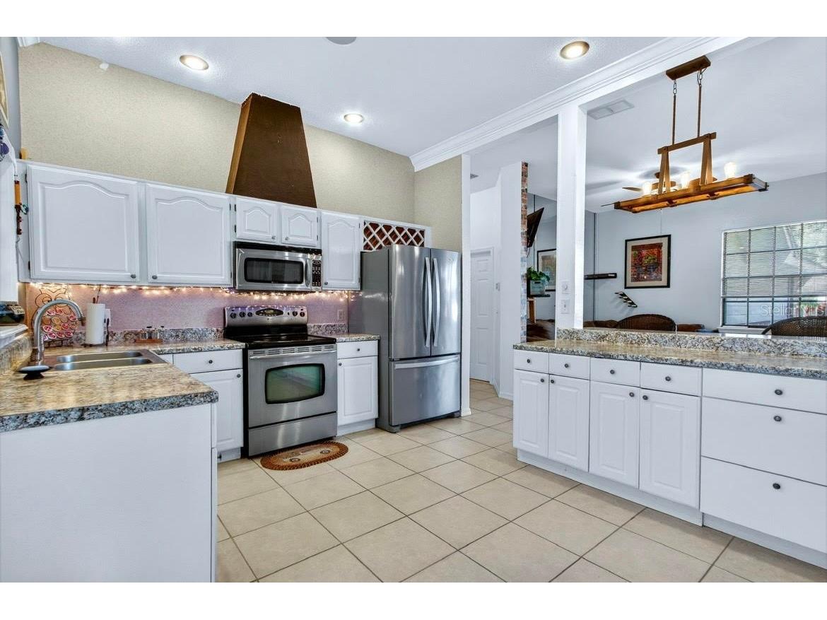 1014 Willa Lake Circle Oviedo FL 32765 R4911393 image4