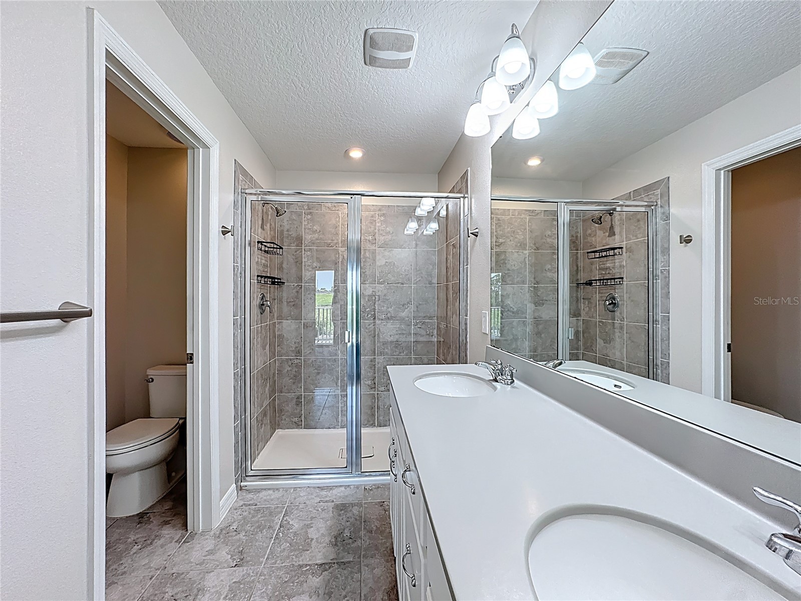 10141 Greenstone Ridge Street Orlando FL 32832 O6425447 image23