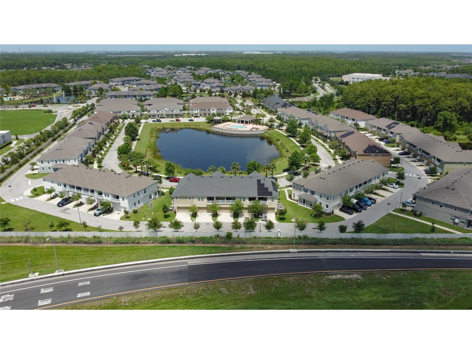 10141 Greenstone Ridge Street Orlando FL 32832 O6425447 image42