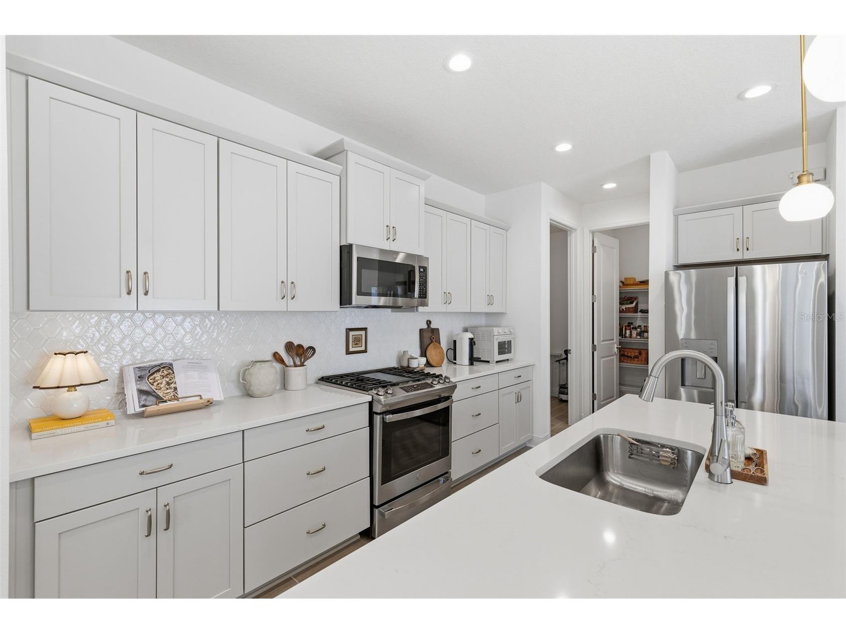 10141 Spruce River Way Parrish FL 34219 TB8477432 image9