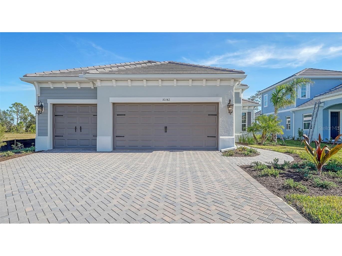 10142 Crystal Isles Circle Sarasota FL 34241 A4631378 image1