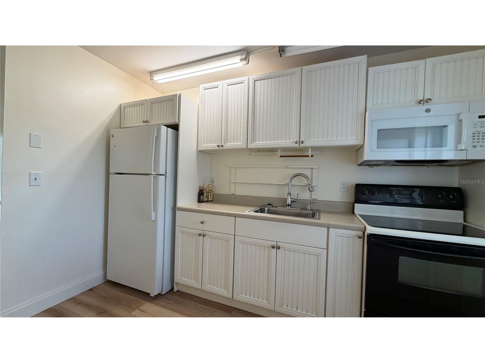 10147 Tramore Avenue #A Englewood FL 34224 C7526591 image4
