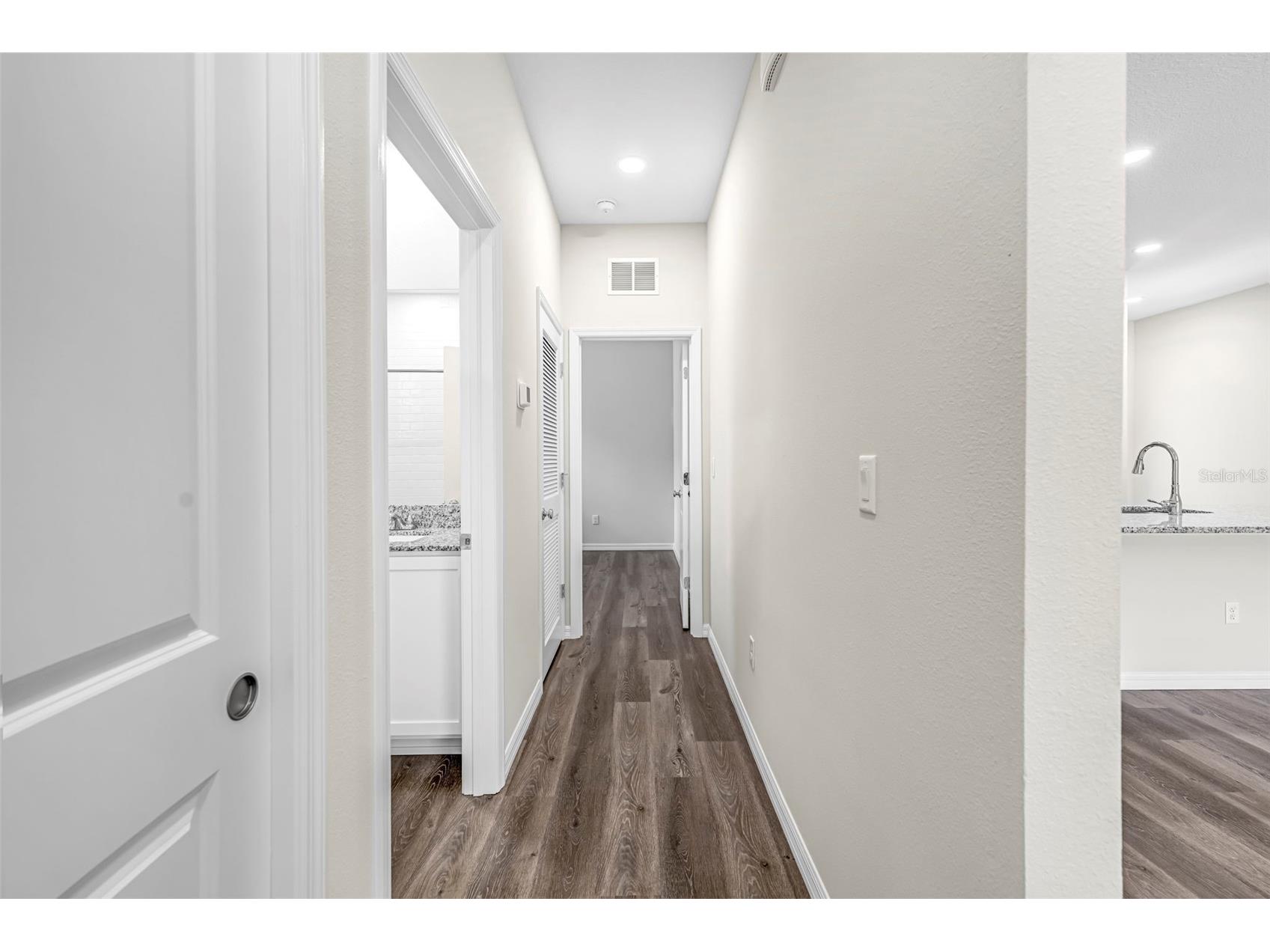 10148 Duffy Circle Weeki Wachee FL 34613 TB8461990 image48