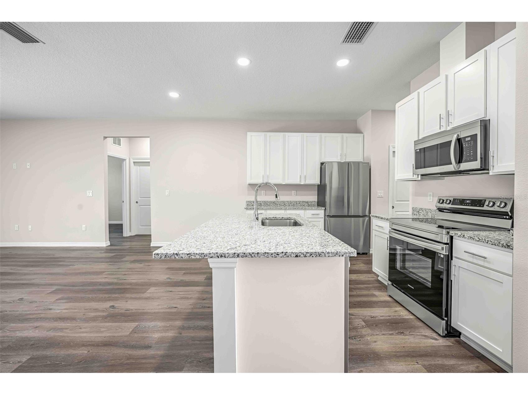 10148 Duffy Circle Weeki Wachee FL 34613 TB8461990 image63