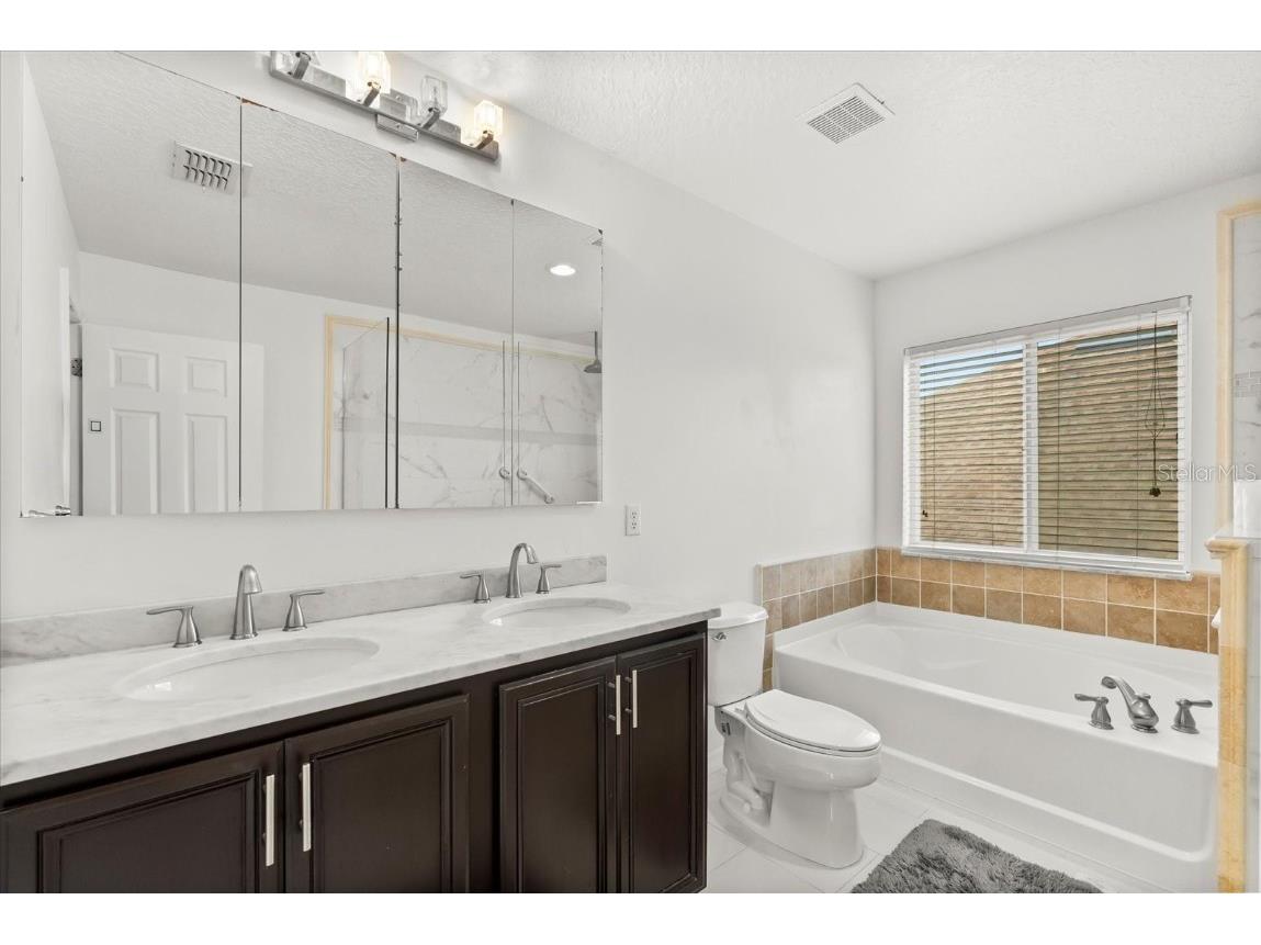 10148 Malpas Point Orlando FL 32832 O6368519 image24