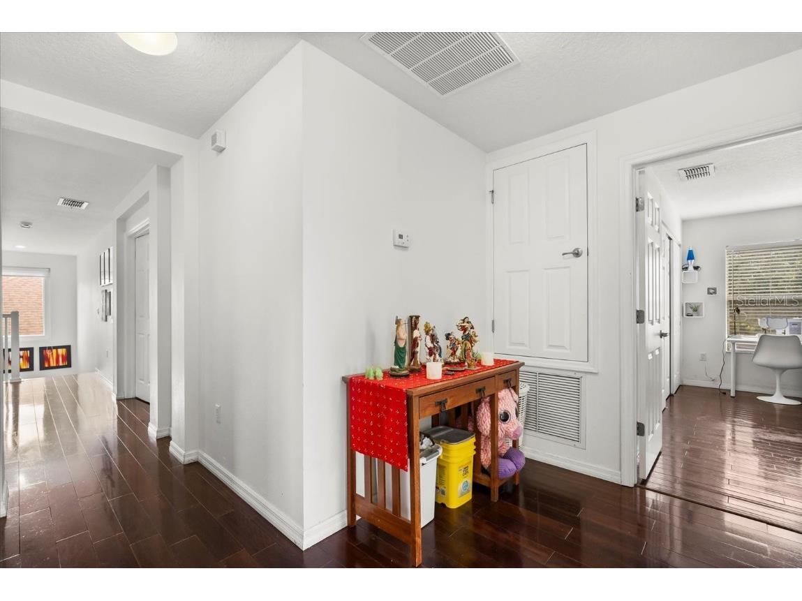 10148 Malpas Point Orlando FL 32832 O6368519 image28