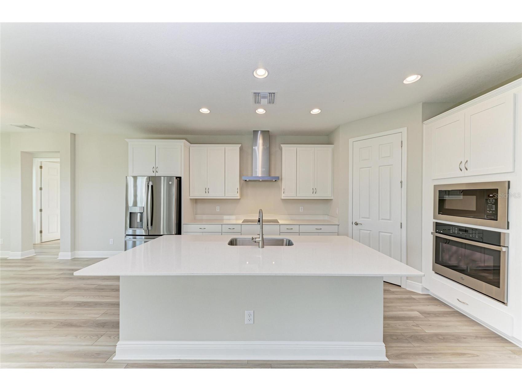 10148 Surrey Rose Drive San Antonio FL 33576 TB8447378 image11