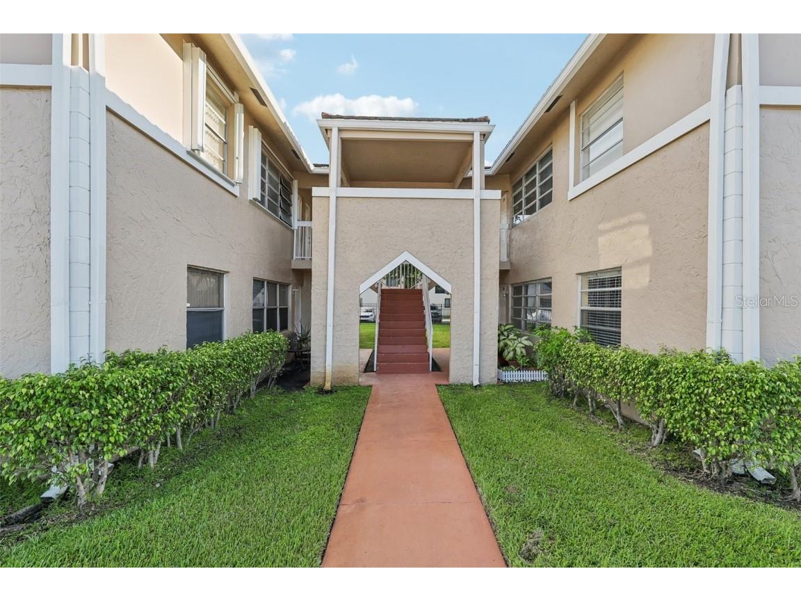 10148 Twin Lakes Drive #12C Coral Springs FL 33071 O6345708 image1