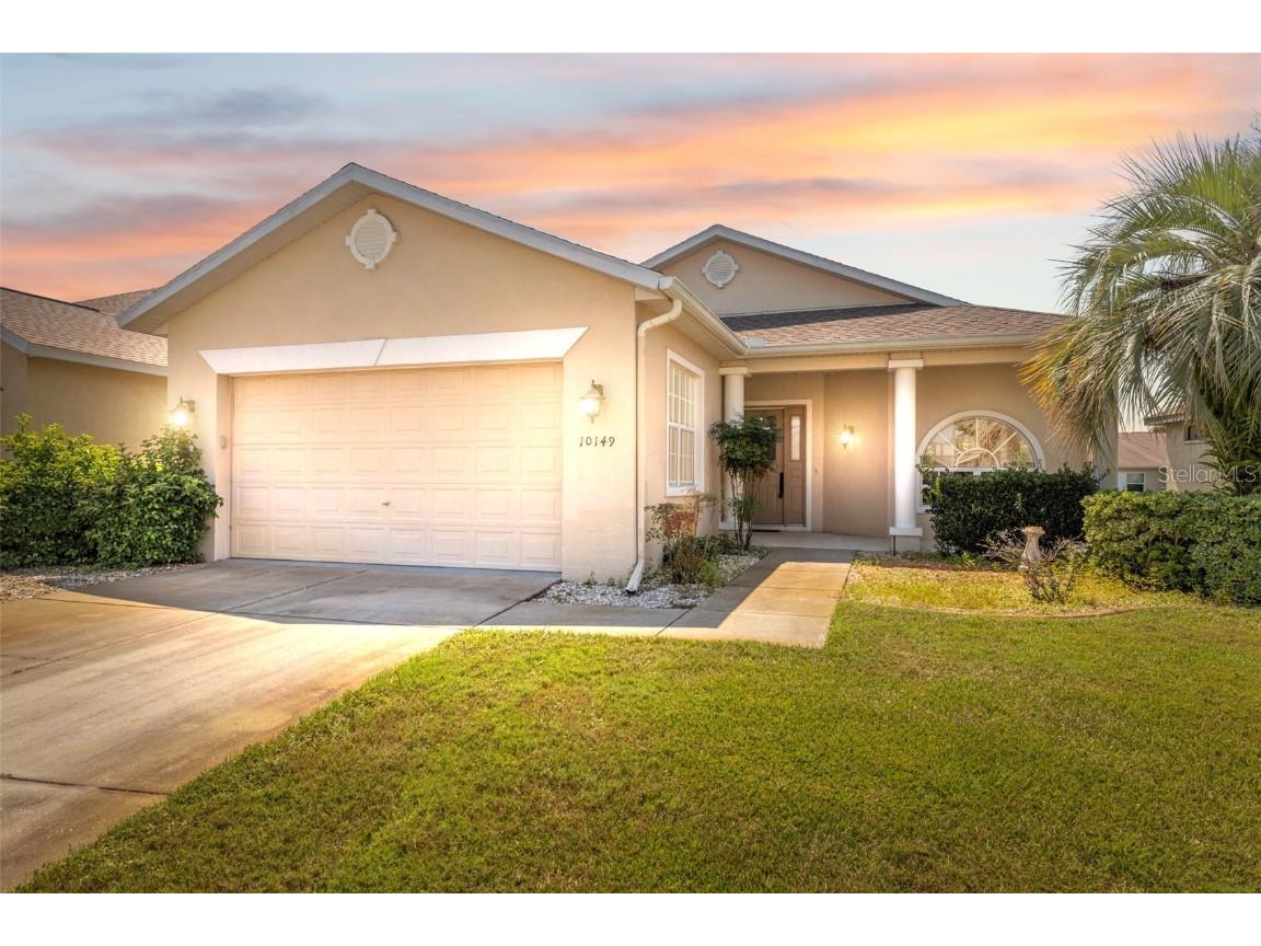 10149 Duffy Circle Weeki Wachee FL 34613 W7879173 image1