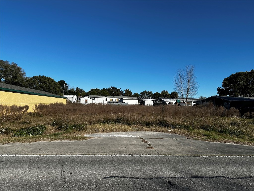 10149 SE Sunset Harbor Road Summerfield FL 34491 - LAKE WEIR OM672634 image1