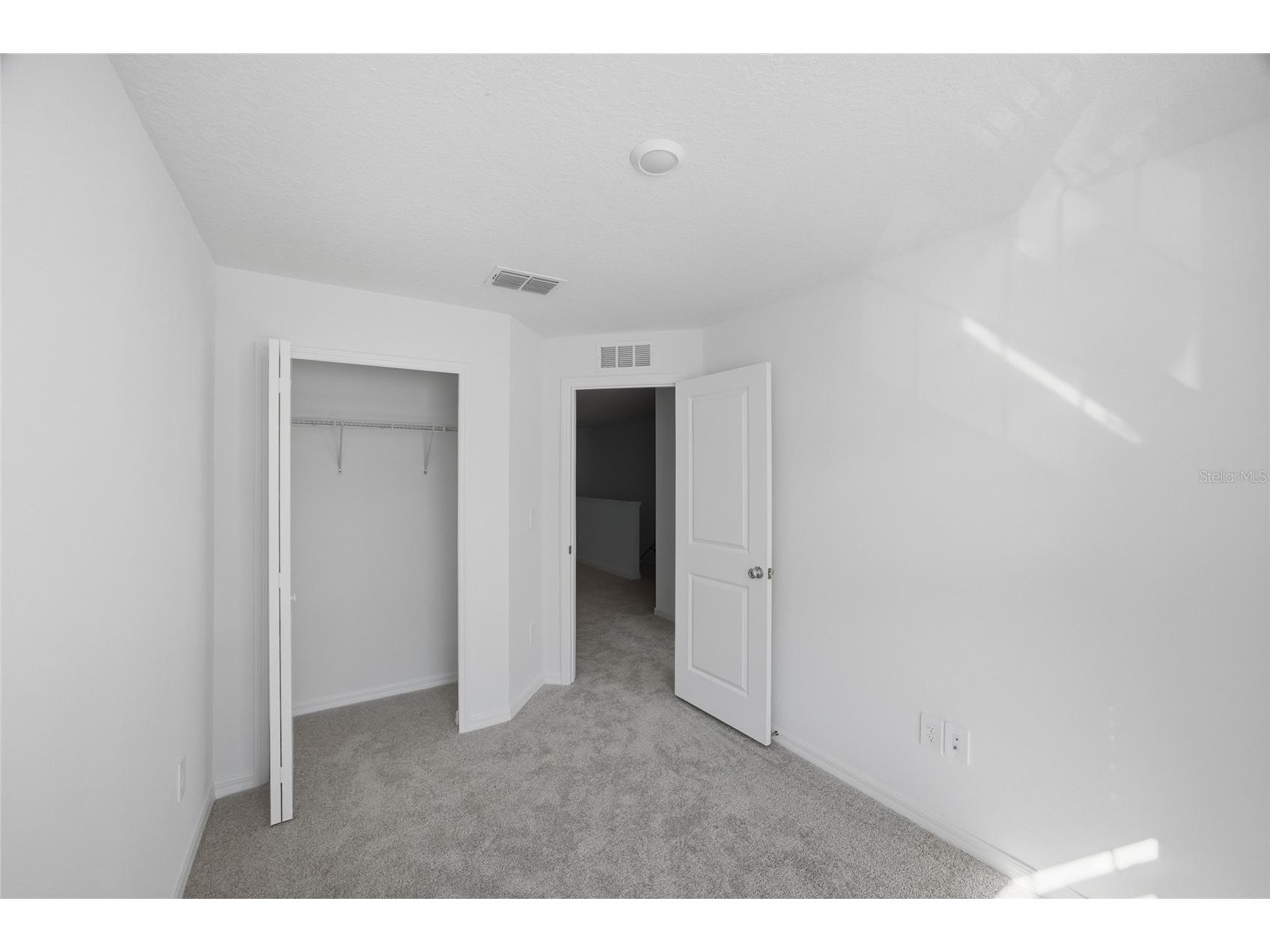 10149 Trumpet Honeysuckle Way San Antonio FL 33576 TB8466767 image18