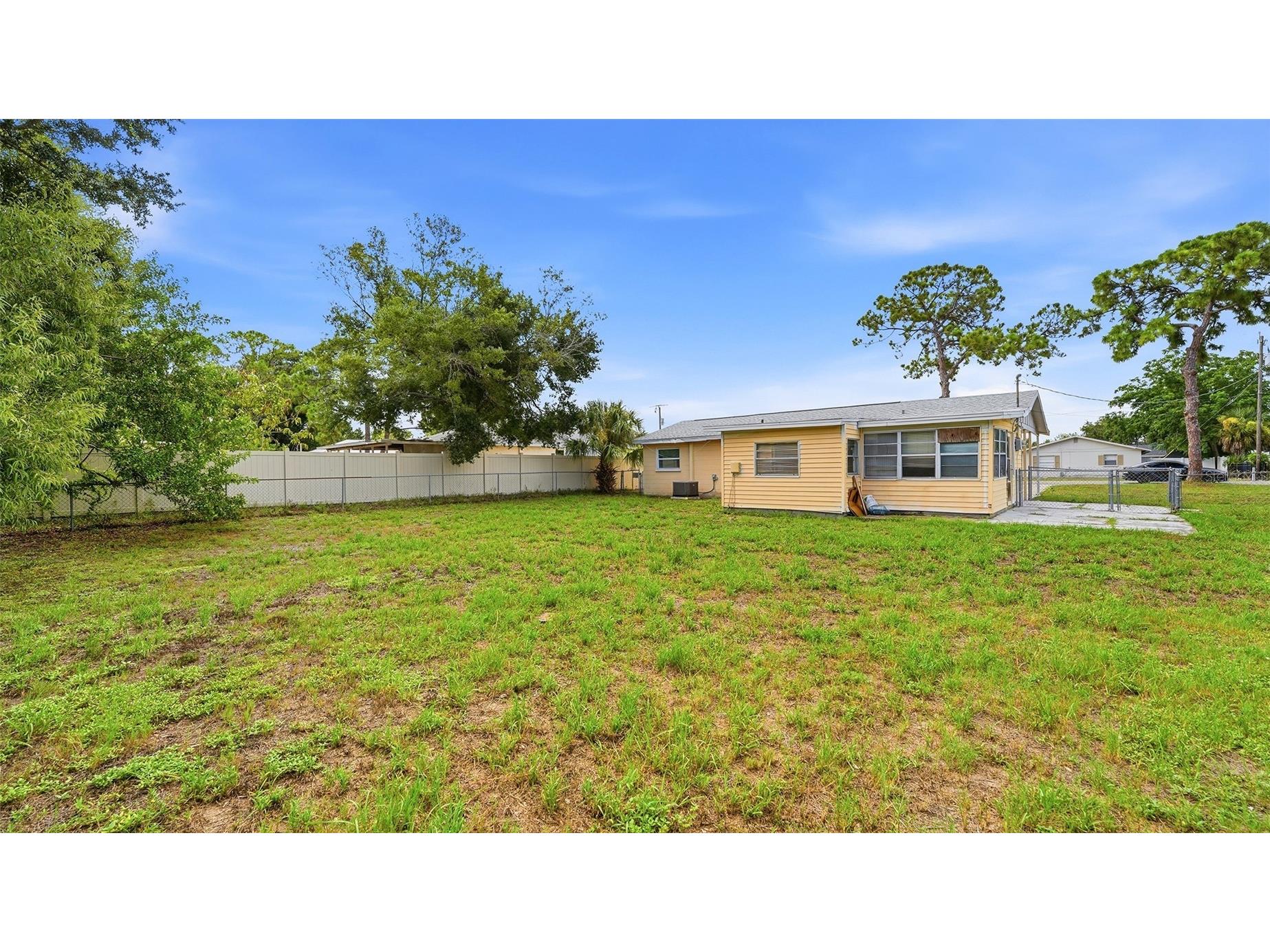 1015 60th Avenue Terrace W Bradenton FL 34207 A4699124 image20