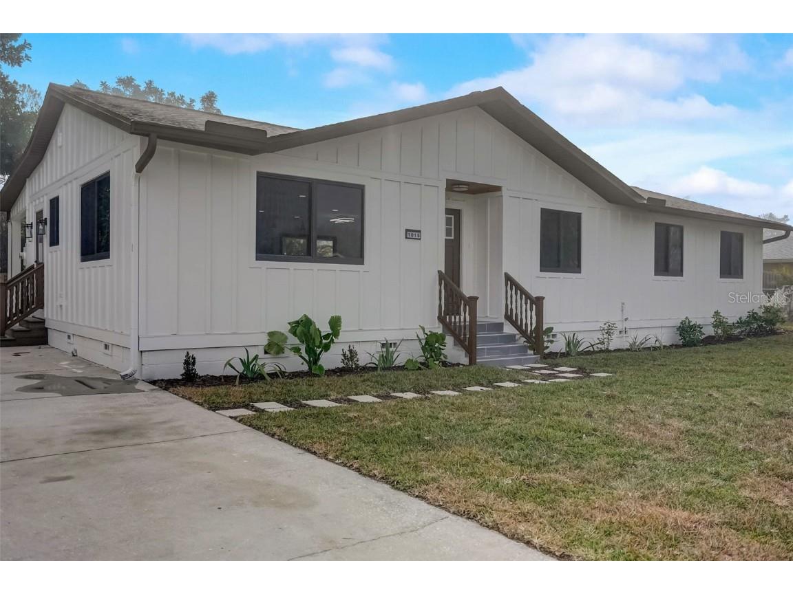 1015 65th Street NW Bradenton FL 34209 U8225837 image1