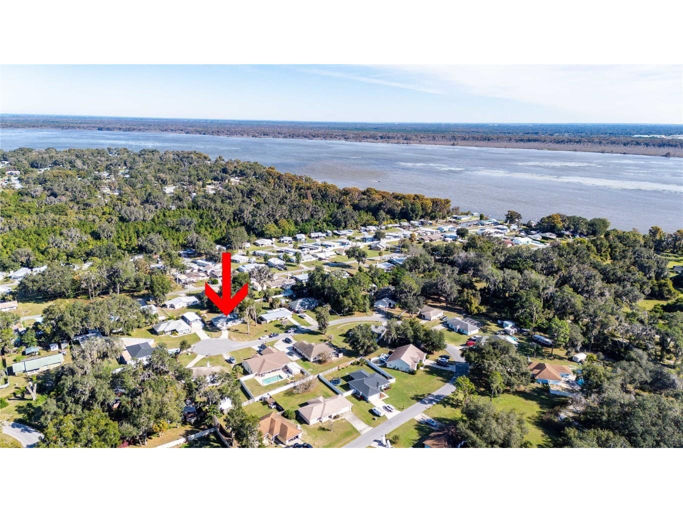 1015 Cr 463b Lake Panasoffkee FL 33538 G5104470 image2