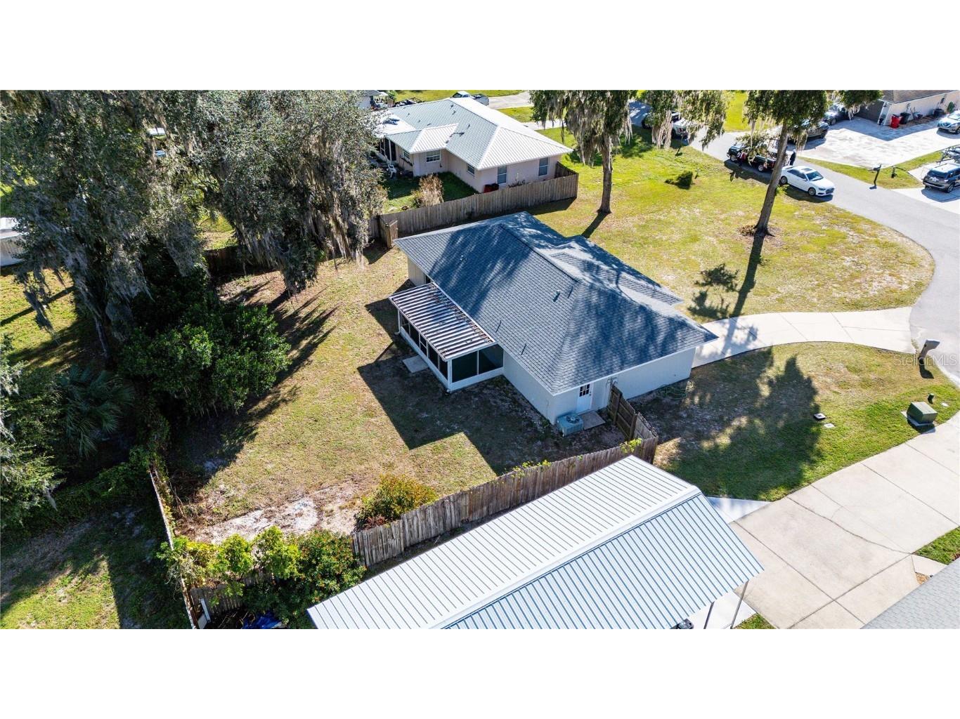 1015 Cr 463b Lake Panasoffkee FL 33538 G5104470 image20