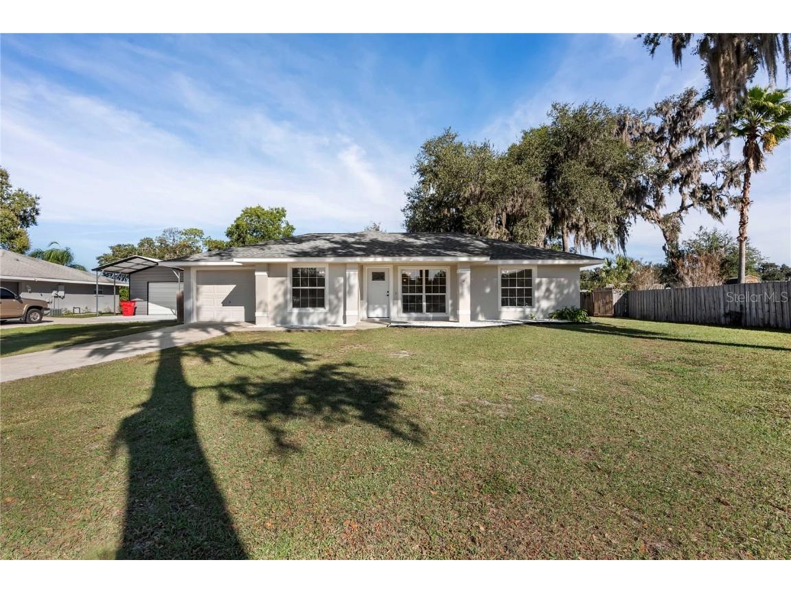 1015 Cr 463b Lake Panasoffkee FL 33538 G5104470 image24