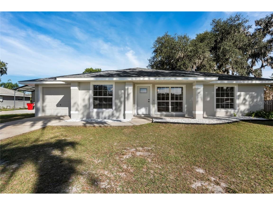 1015 Cr 463b Lake Panasoffkee FL 33538 G5104470 image26