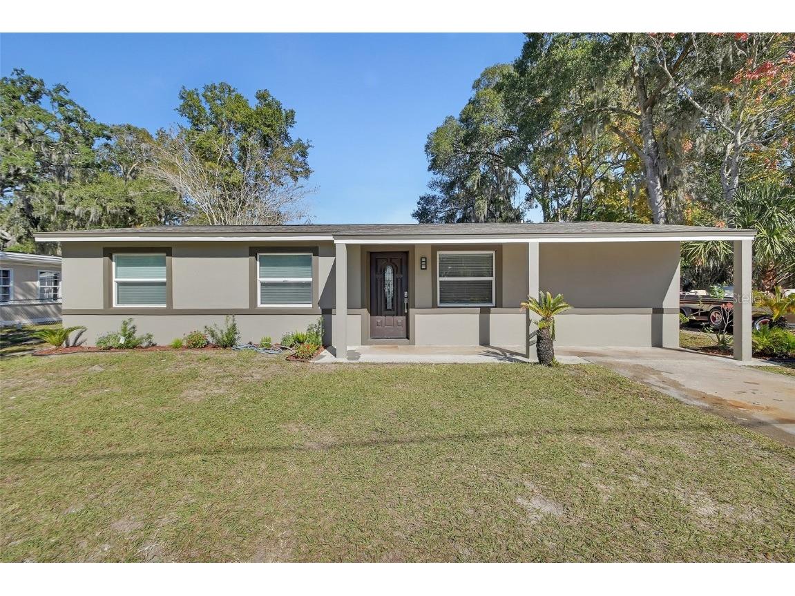 1015 E Howry Avenue Deland FL 32724 V4945927 image1
