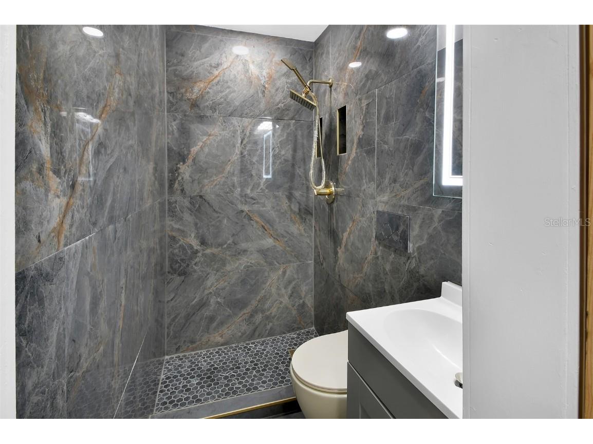 1015 E Howry Avenue Deland FL 32724 V4945927 image12