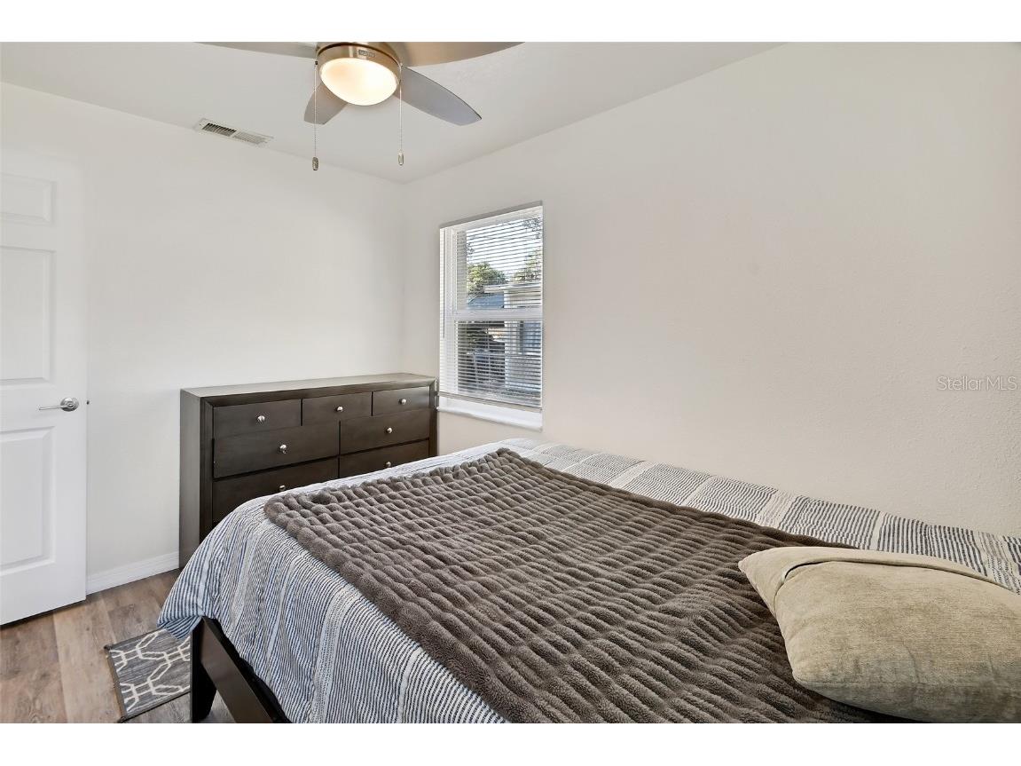 1015 E Howry Avenue Deland FL 32724 V4945927 image14