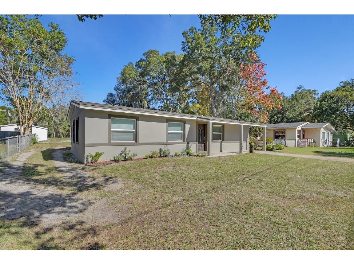 1015 E Howry Avenue Deland FL 32724 V4945927 image25