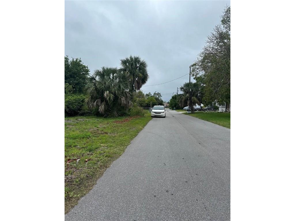 1015 Elm Street Punta Gorda FL 33950 N6142261 image5