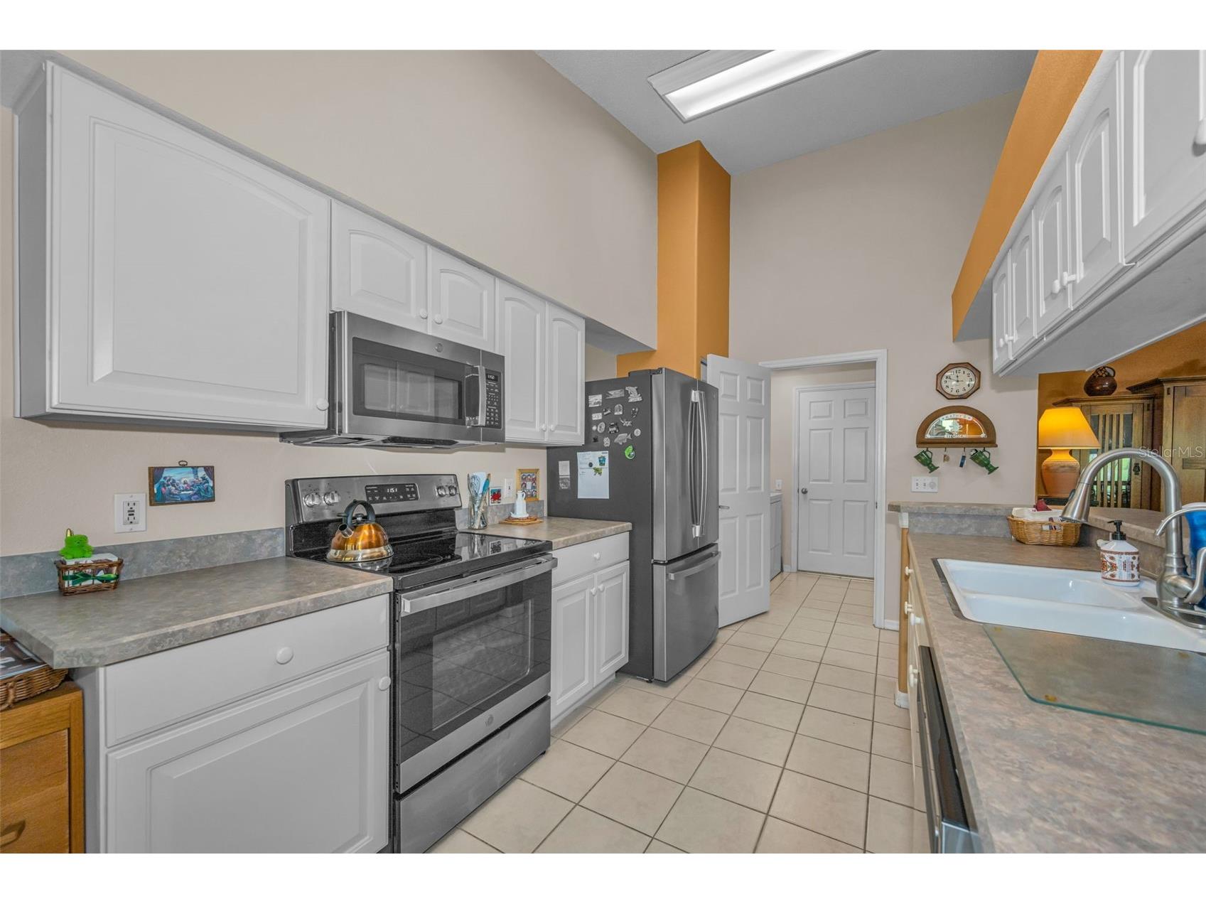 1015 Flora Vista Street Trinity FL 34655 W7886207 image10