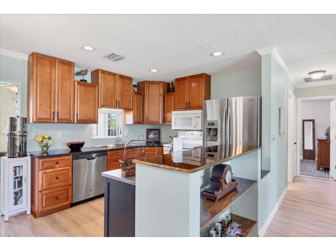 1015 Gasparilla Boulevard Englewood FL 34223 D6143929 image14