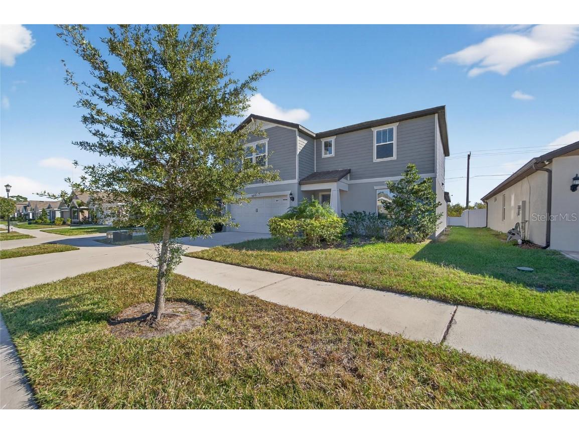 1015 Golden Shiner Avenue Ruskin FL 33570 TB8443909 image3