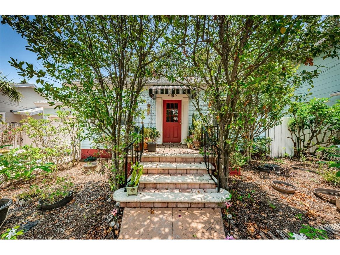 1015 Granville Court N Saint Petersburg FL 33701 U8204561 image1