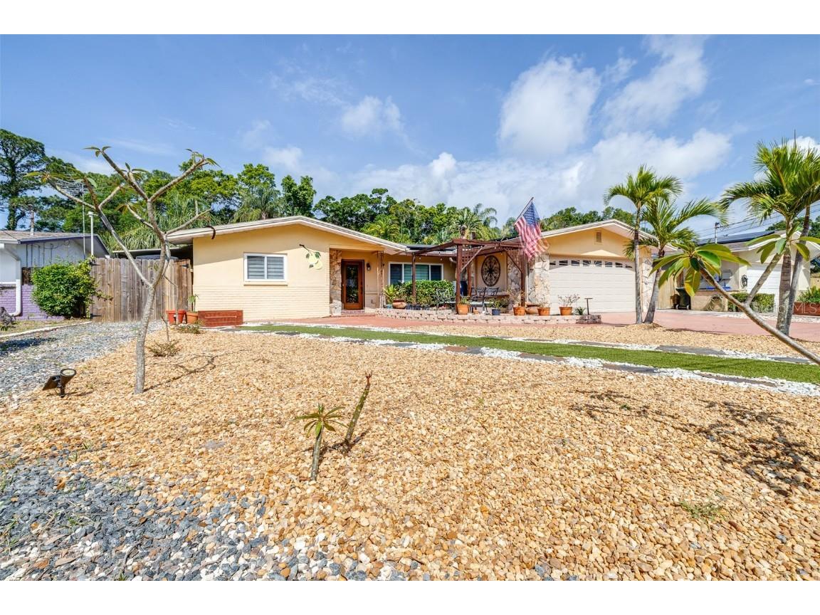 1015 Idlewild Drive S Dunedin FL 34698 T3520986 image1