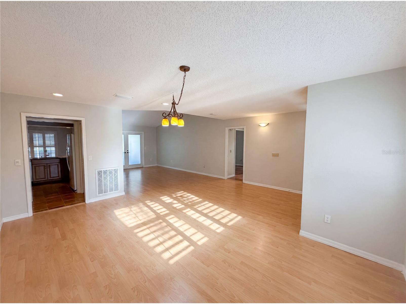 1015 Knollwood Court Safety Harbor FL 34695 O6412226 image5