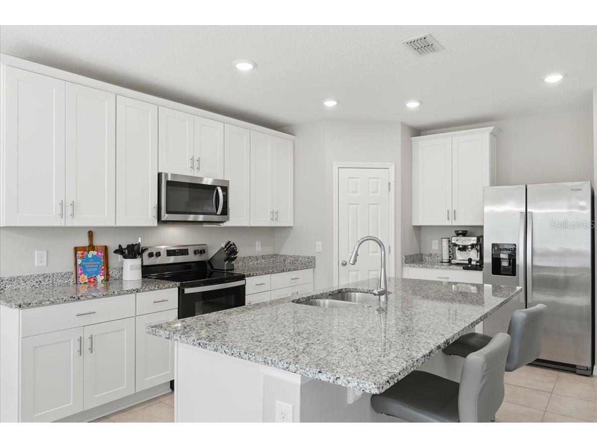 1015 Kobuk Street Haines City FL 33844 L4959330 image9