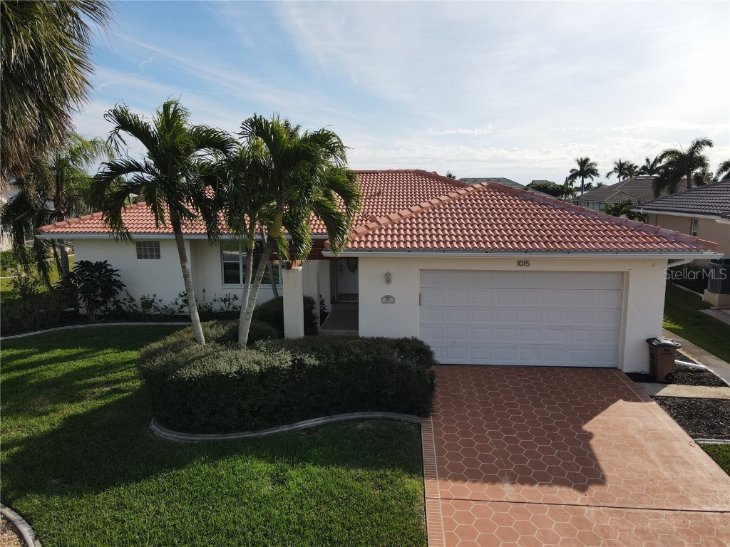 1015 Lucia Drive Punta Gorda FL 33950 - WARSAW LAGOON C7486441 image1