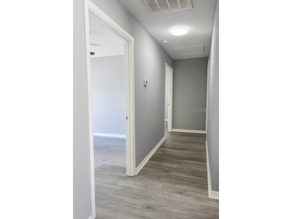 1015 Queen Street S Saint Petersburg FL 33712 TB8436659 image7