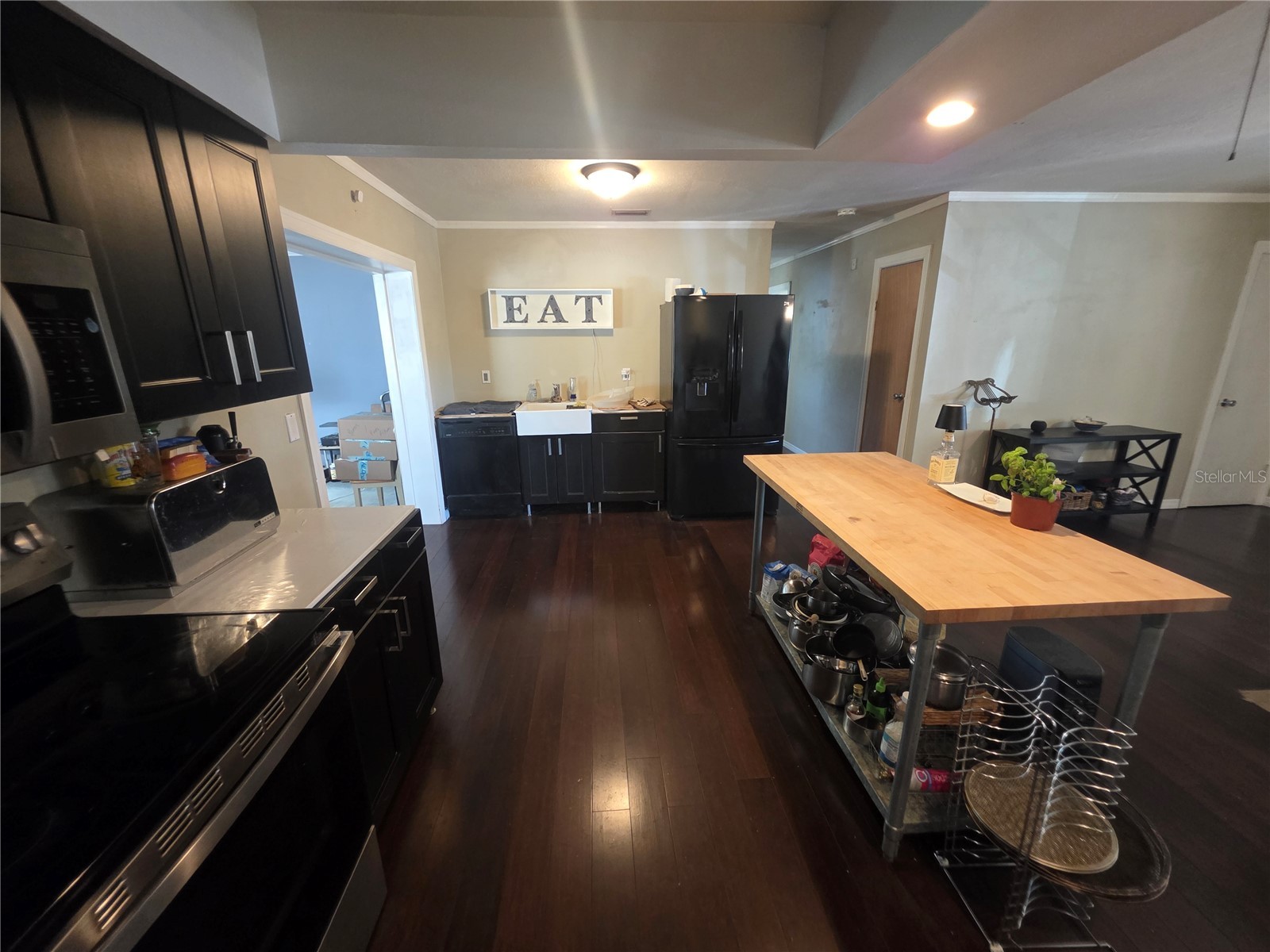 1015 Rhodes Avenue Sarasota FL 34237 A4684797 image16