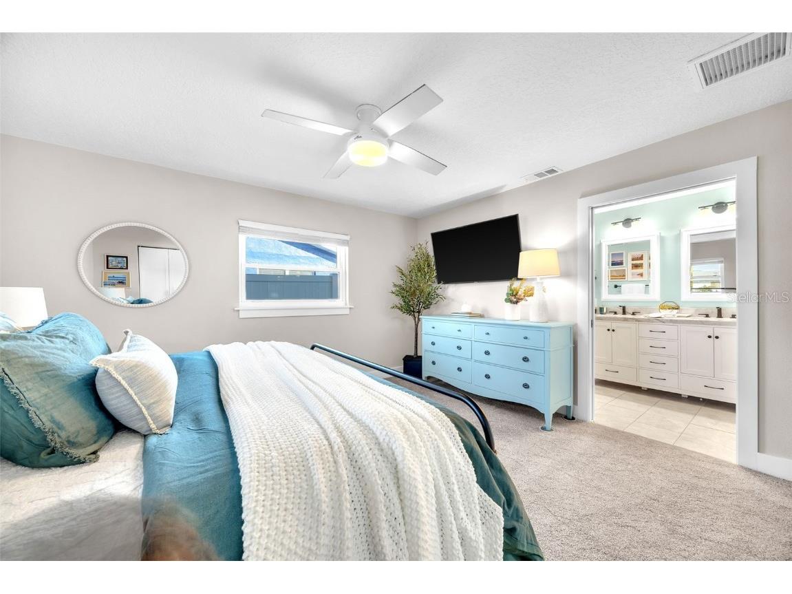 1015 Spindle Palm Way Apollo Beach FL 33572 TB8378015 image44