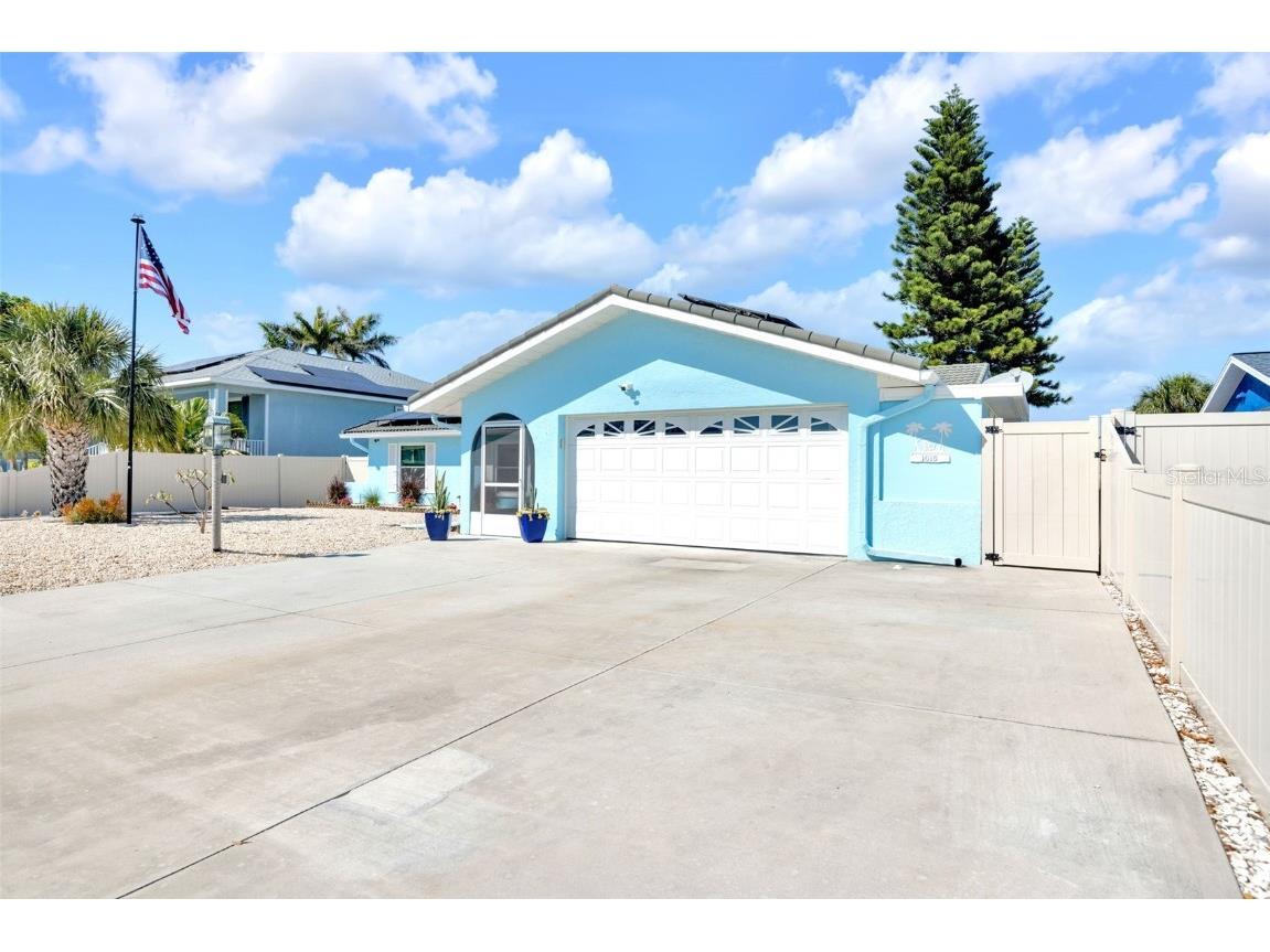 1015 Spindle Palm Way Apollo Beach FL 33572 TB8378015 image6