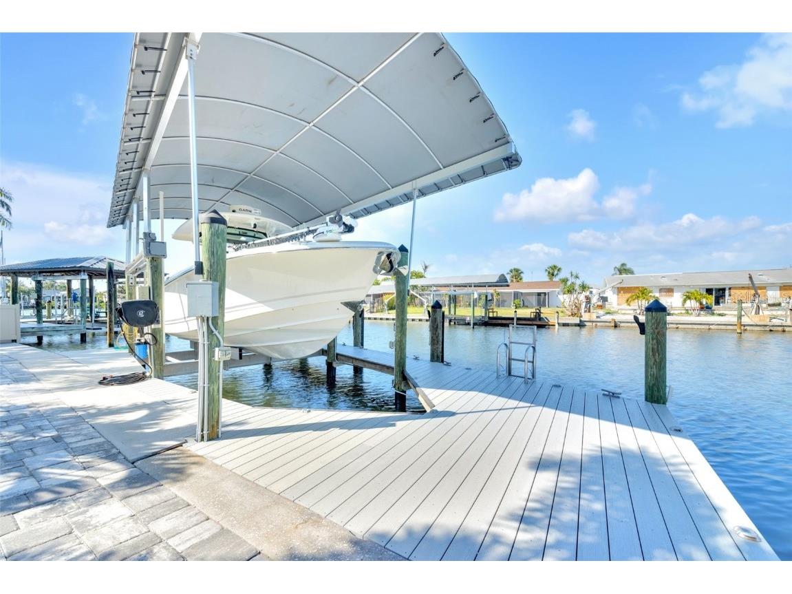 1015 Spindle Palm Way Apollo Beach FL 33572 TB8378015 image69