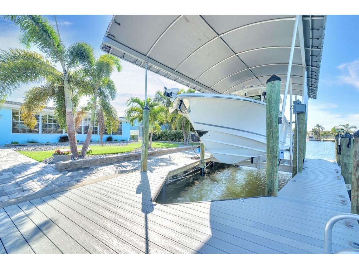 1015 Spindle Palm Way Apollo Beach FL 33572 TB8378015 image71