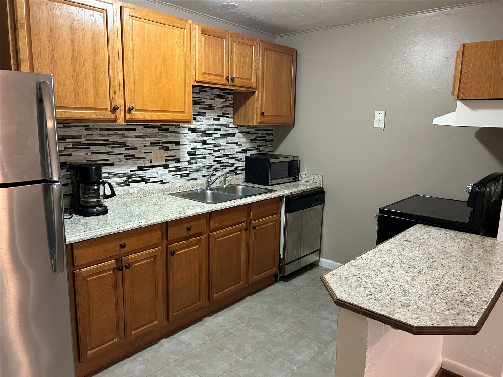 1015 SW 9th Street #B-2 Gainesville FL 32601 GC537068 image3