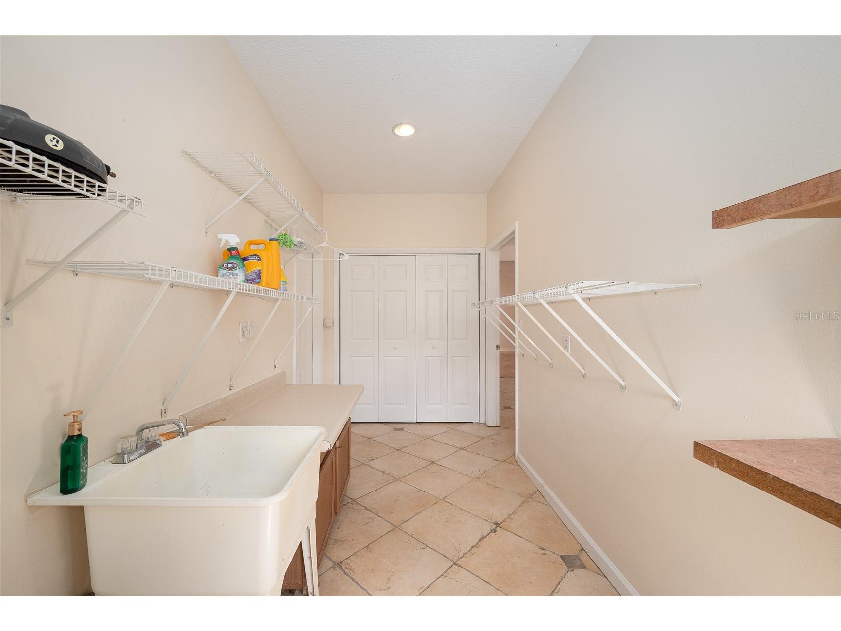 1015 Venetian Avenue Orlando FL 32804 O6409644 image14