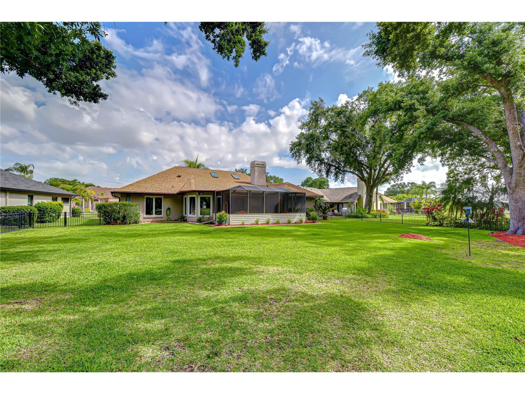 1015 Ventana Drive Ruskin FL 33573 TB8505913 image30