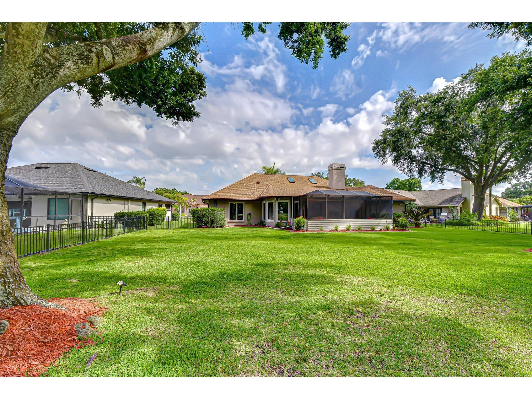 1015 Ventana Drive Ruskin FL 33573 TB8505913 image6