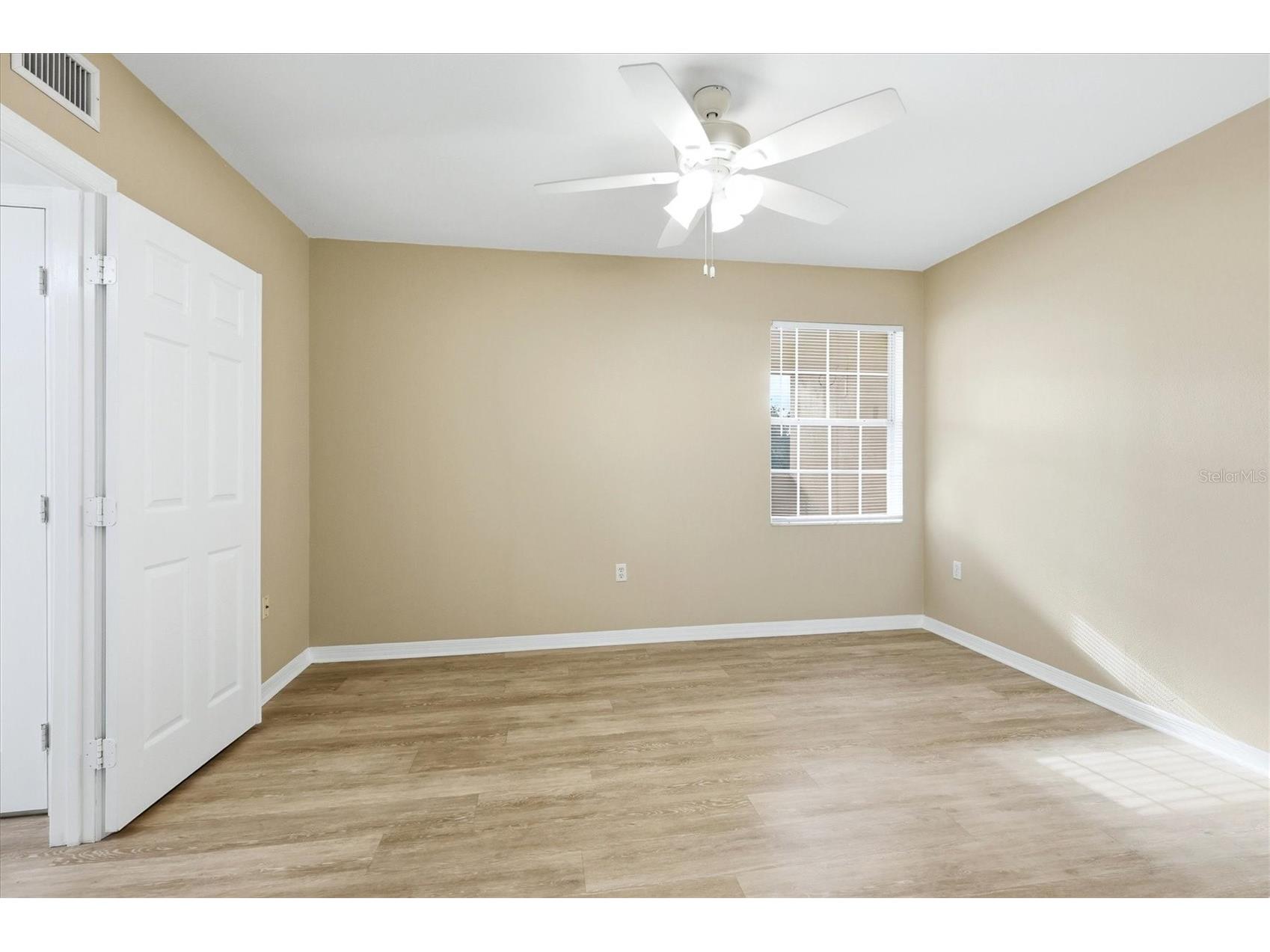 1015 Villagio Circle #202 Sarasota FL 34237 A4688276 image21